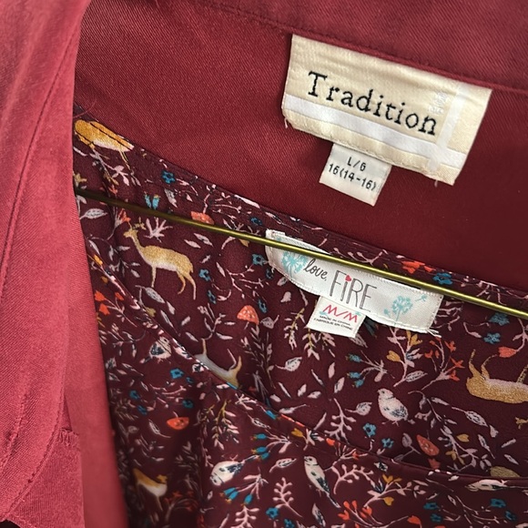 Beautifully set sale suede like outer silky inner blouse long sleeve - Picture 2 of 3